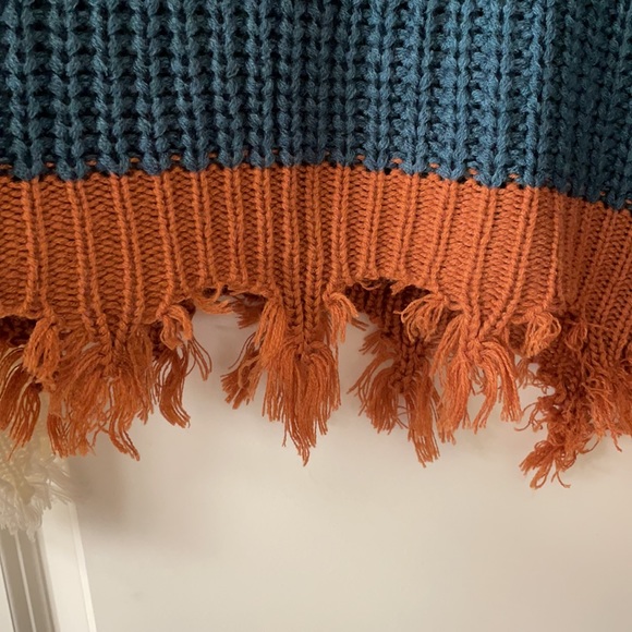 NWT On The Road Distressed Sweater M/L - Picture 3 of 5